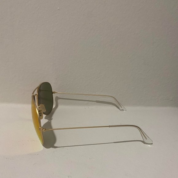 Ray-Ban Mirrored Sunglasses